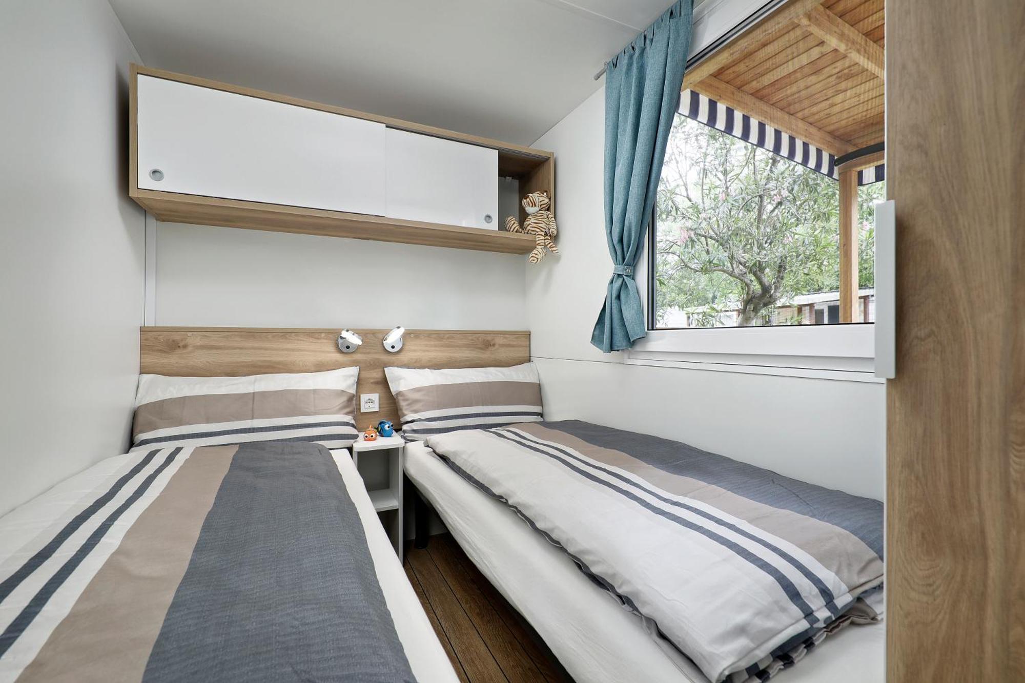 Albatross Mobile Homes On Camping Baia Verde مانربا ديل جاردا المظهر الخارجي الصورة