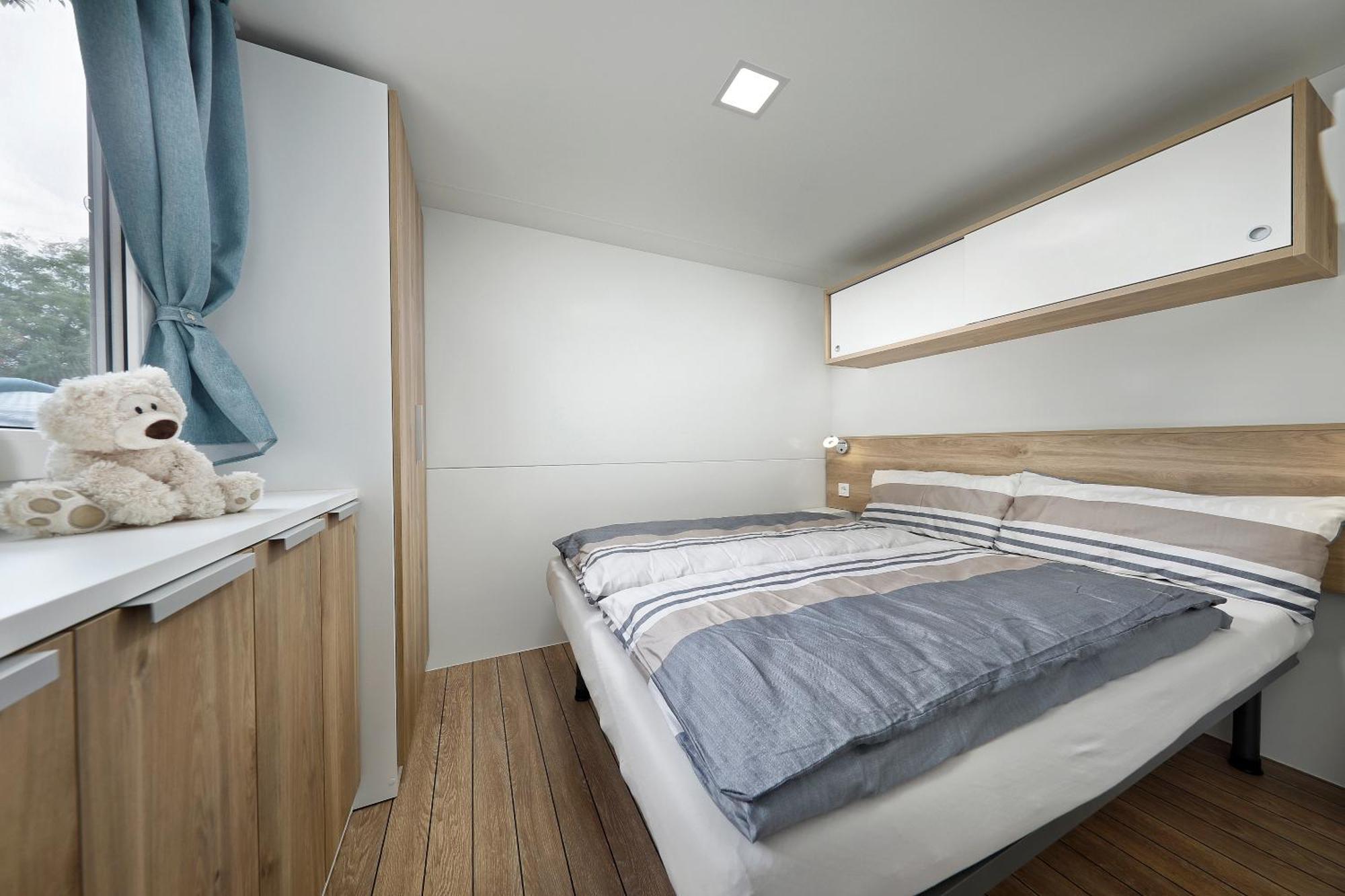 Albatross Mobile Homes On Camping Baia Verde مانربا ديل جاردا المظهر الخارجي الصورة